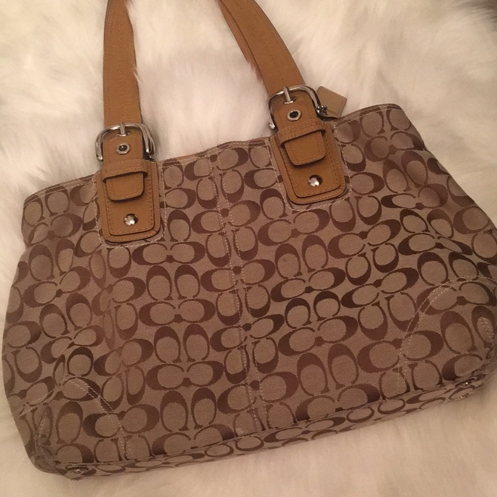 Coach handbag